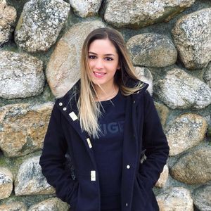 Meet your Posher, Alexandra